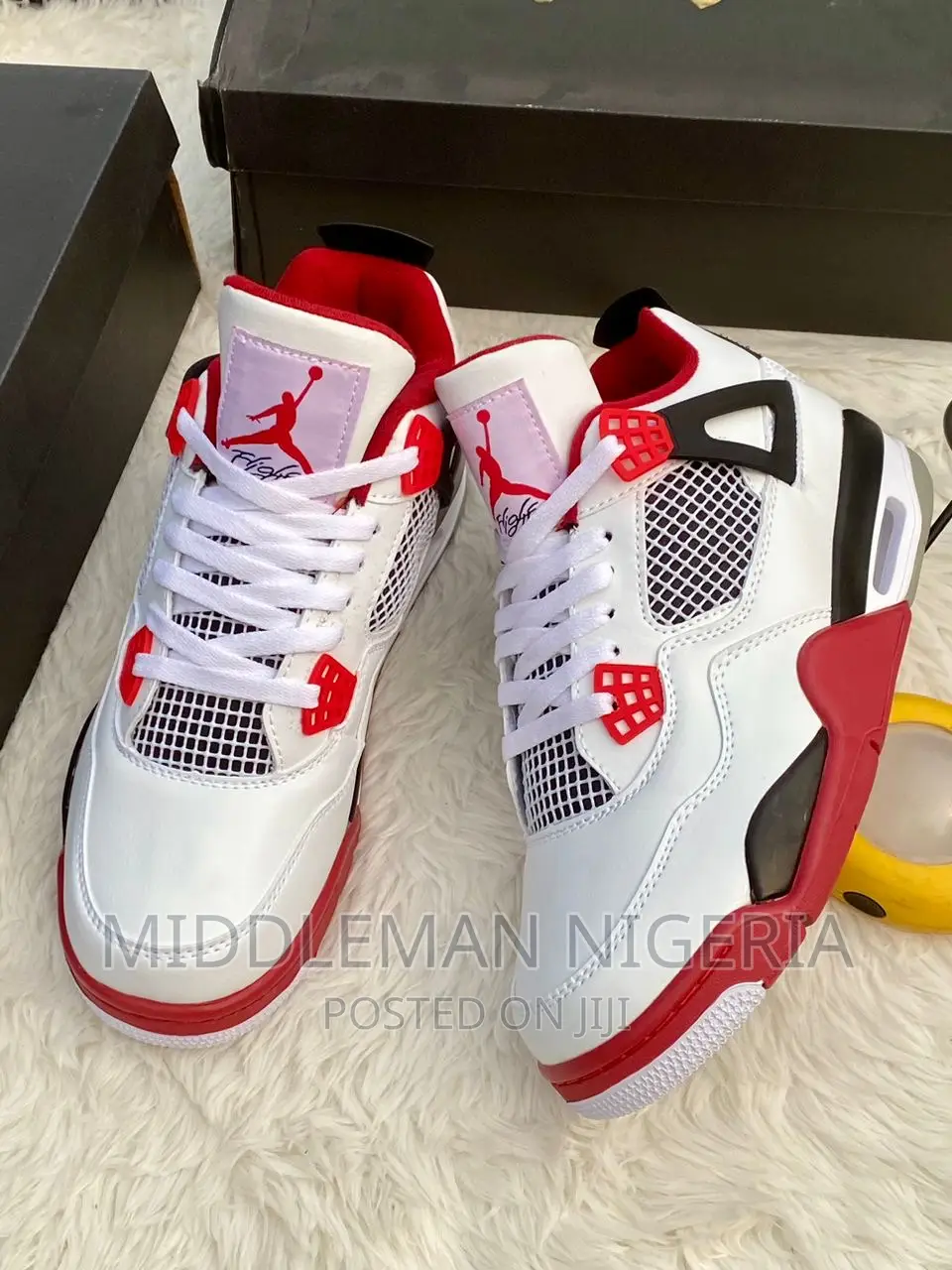 Air Jordan Retro IV Fire Red Sneakers