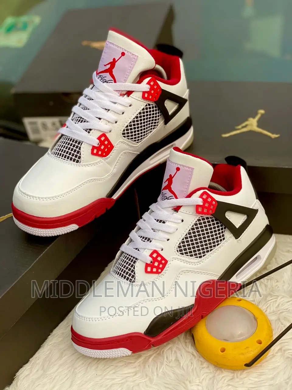 Air Jordan Retro IV Fire Red Sneakers