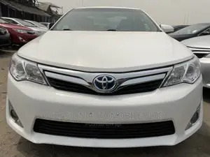 Toyota Camry 2013 White
