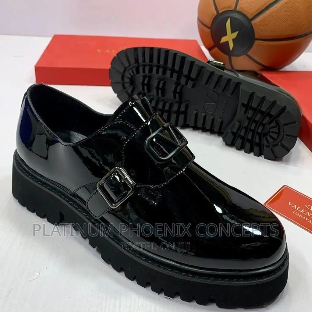 Valentino High Quality Cooperate Shoe