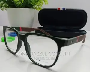 Tommy Hilfiger Eyewear