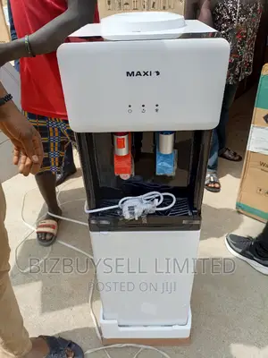 Maxi Water Dispenser With Fridge and Child Lock.