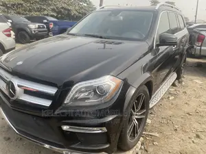 Mercedes-Benz GL-Class 550 2016 Black