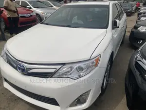 Toyota Camry 2013 White