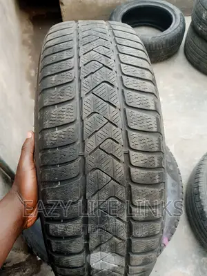 225/60r18 Tokunbo Tires