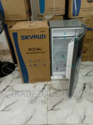 Skyrun BCD-90J Single Door Anti-Rust Refrigerator 80litre