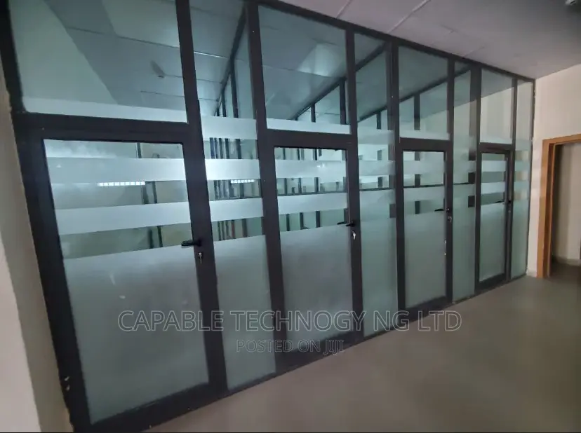 Alluminum Office Partitioning