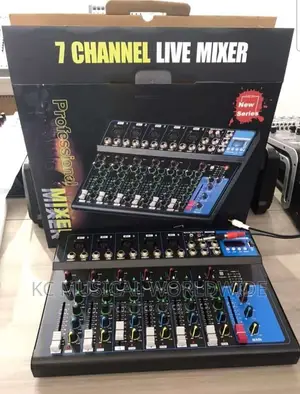 Yamaha Mixer F7chanels