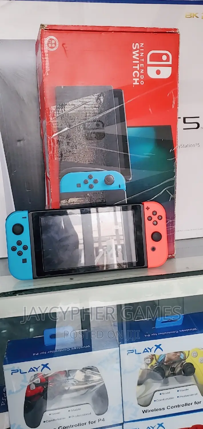 Nintendo Switch Console