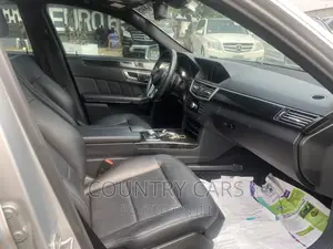 Mercedes-Benz E350 Base 4Matic Sedan AWD (3.5L 6cyl 7A) 2013 Silver