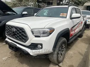 Toyota Tacoma 2020 White