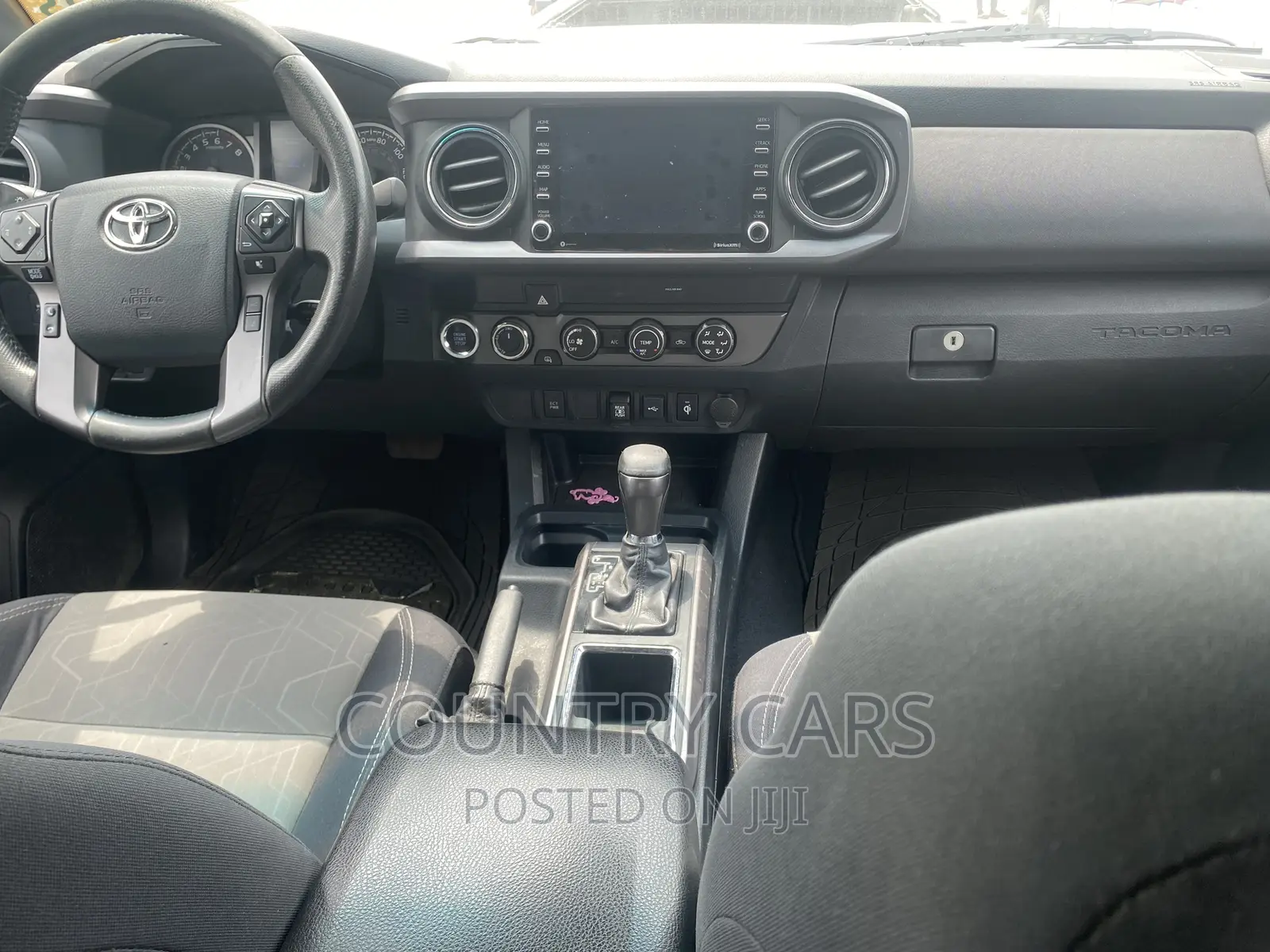 Toyota Tacoma 2020 White