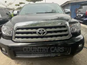 Toyota Sequoia 2015 Black