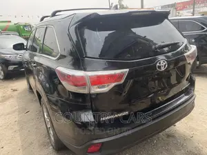 Toyota Highlander 2015 Black
