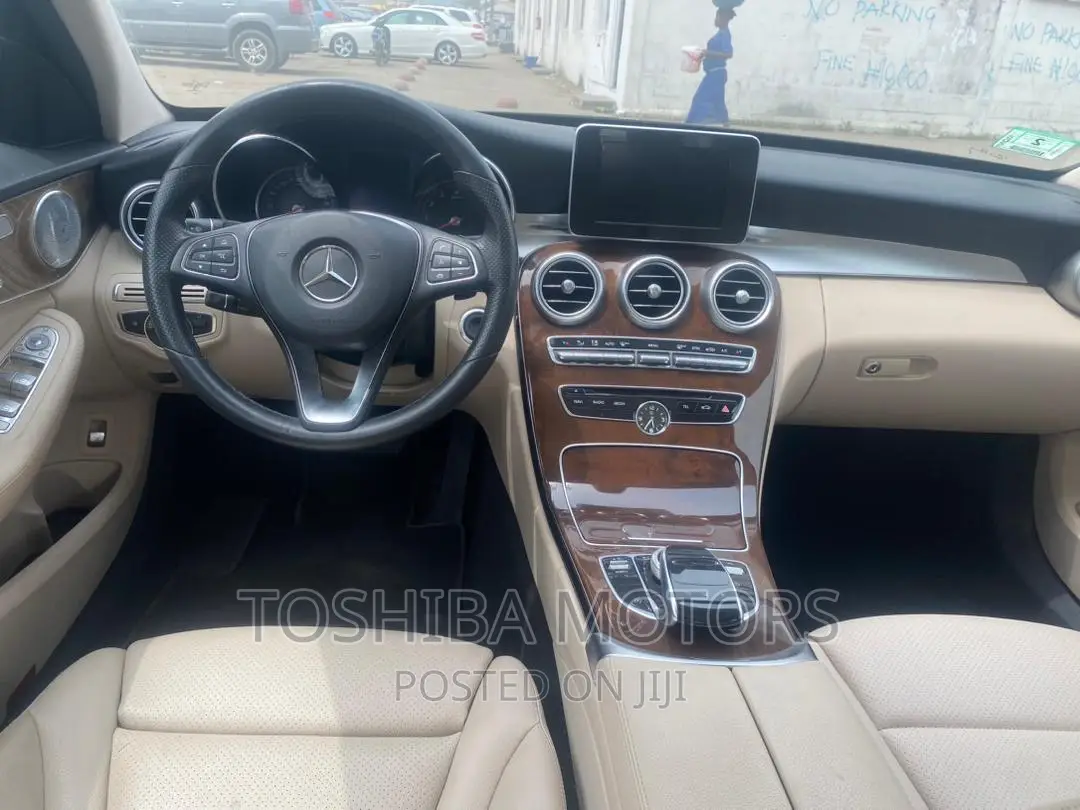 Mercedes-Benz C300 2015 Gray