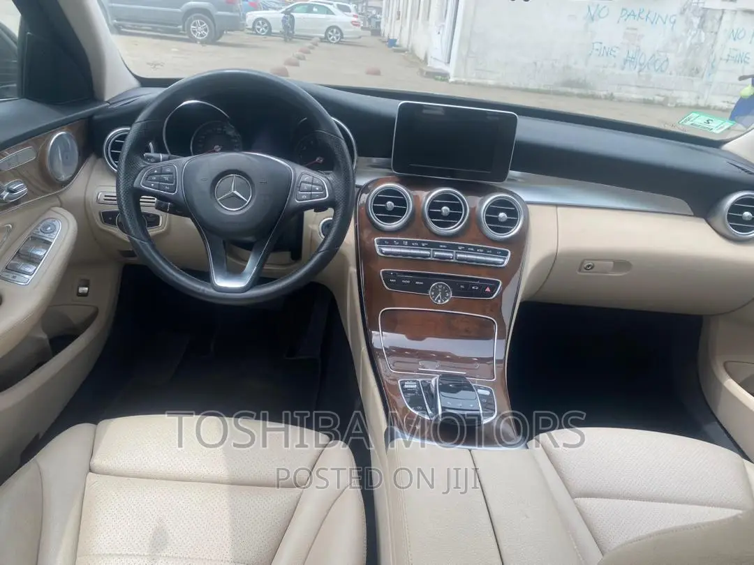 Mercedes-Benz C300 2015 Gray