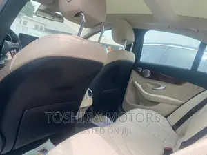 Mercedes-Benz C300 2015 Gray