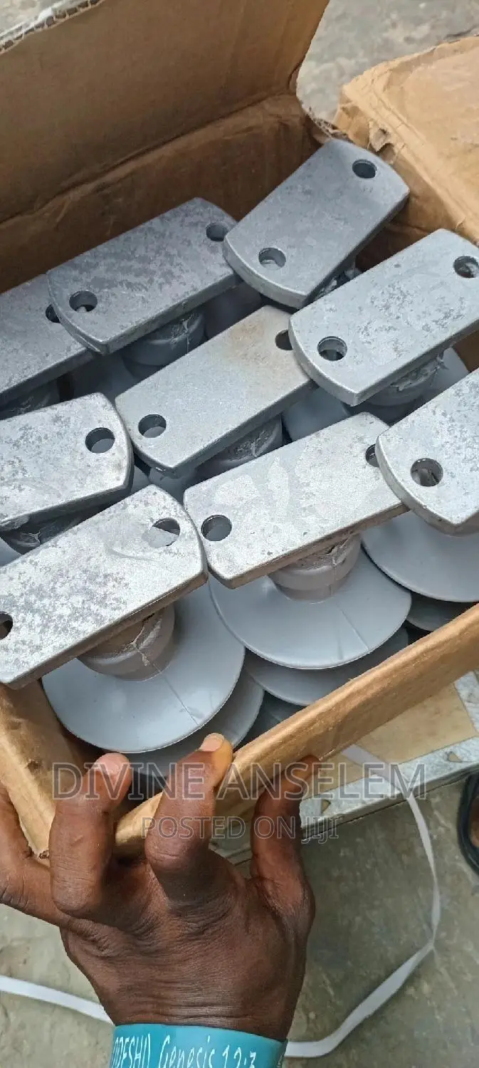11kv Silicon Gange Isulator Complete