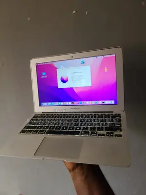 Laptop Apple MacBook Air 2012 4GB Intel Core I5 SSD 128GB