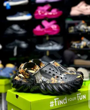 New Inn*!! *Crocs*_echo Crocs X Real Tree