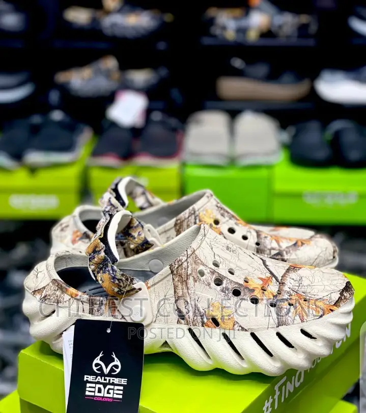 New Inn*!! *Crocs*_echo Crocs X Real Tree