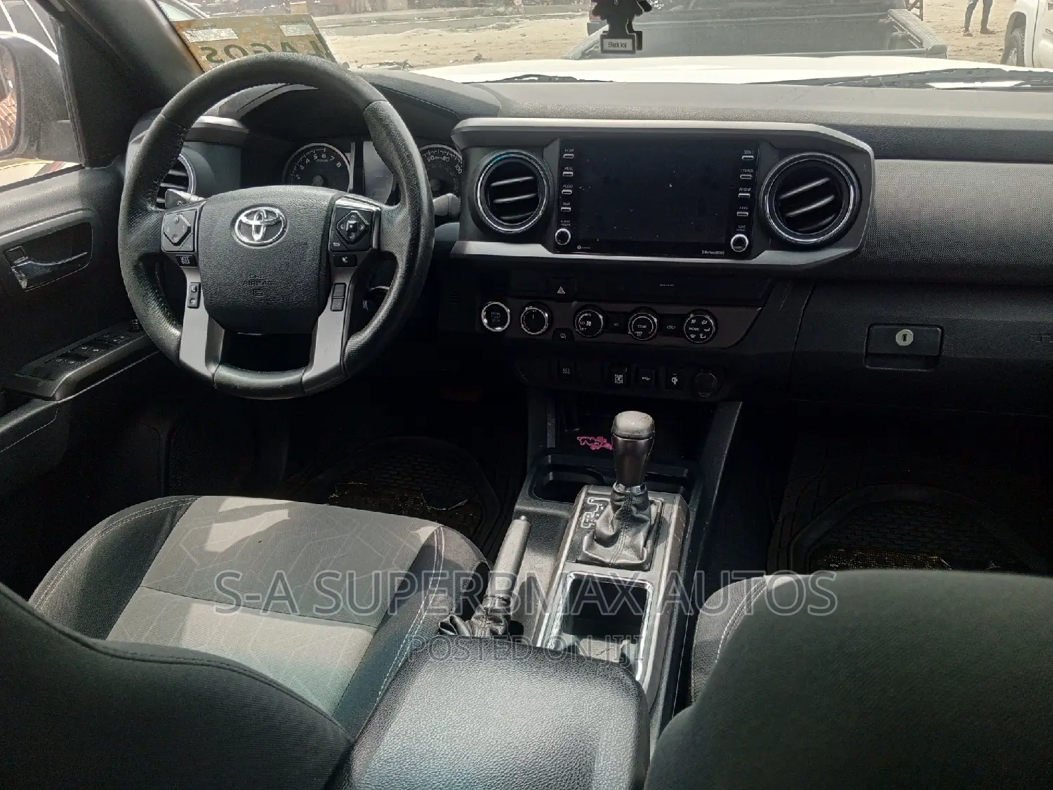 Toyota Tacoma 2020 White