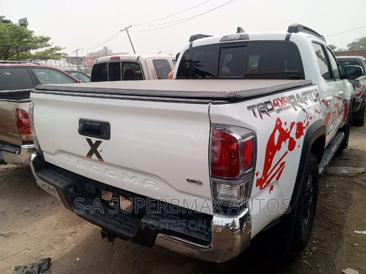 Toyota Tacoma 2020 White