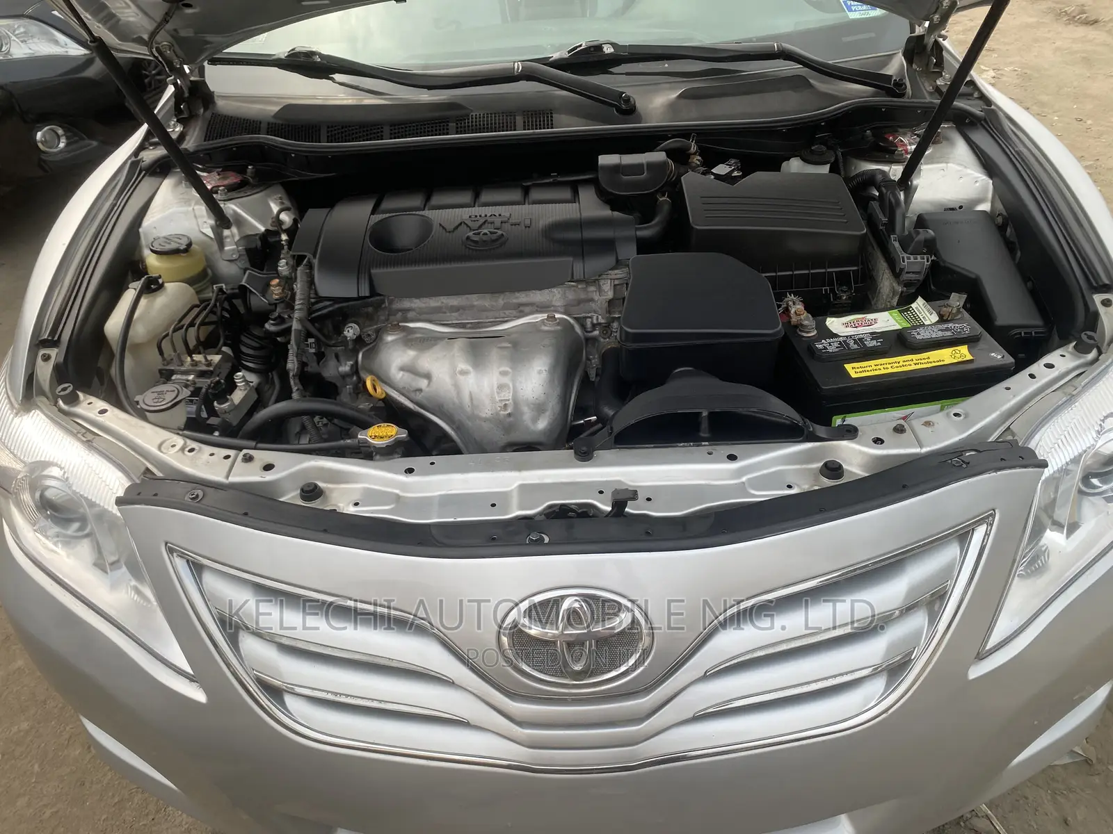Toyota Camry 2010 Silver