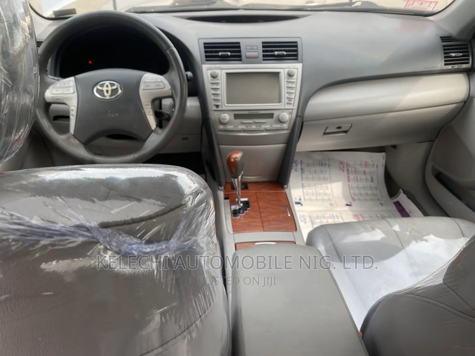 Toyota Camry 2010 Silver