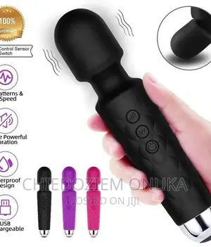 Photo - Magic Wand Rechargeable Vibrator