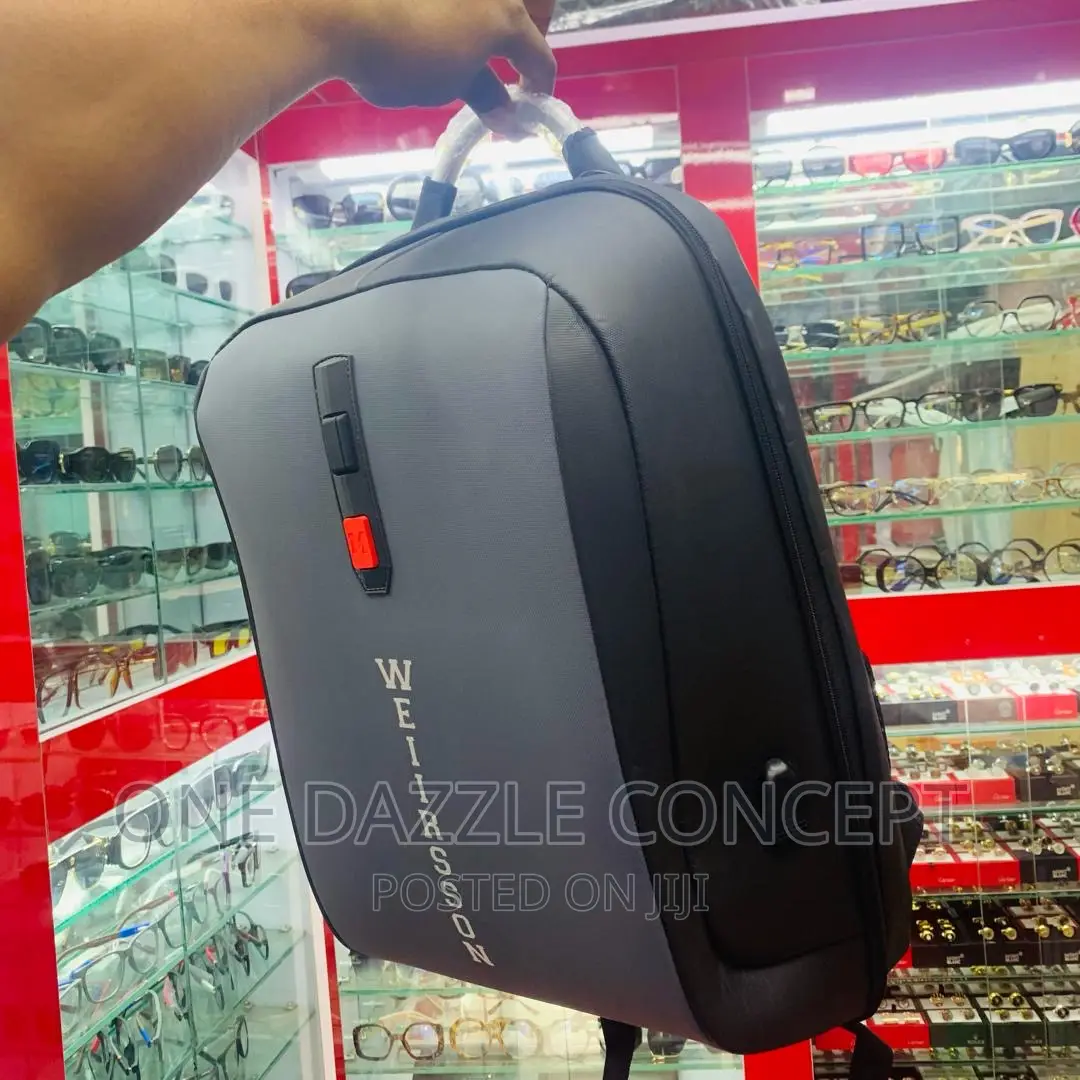 Black Back Back