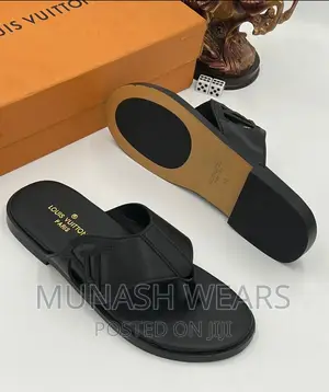 Luxury Louis Vuitton Slipers