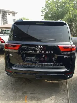 New Toyota Land Cruiser 2023 Black