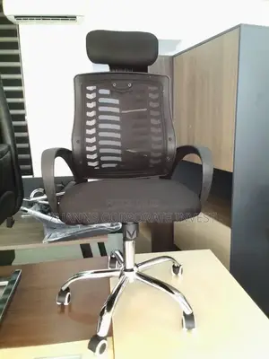 Victory Mesh Swivel Chair