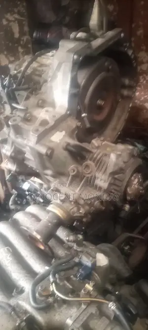 Transmission For Nissan X-trail 2005.