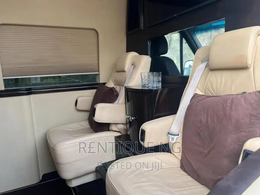 Mercedes Sprinter Bus For Hire