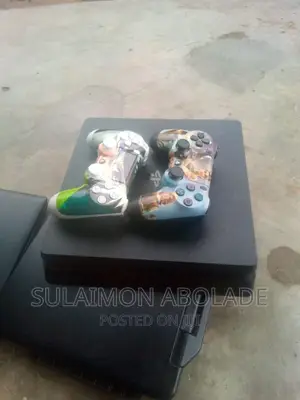 PS4 SLIM With Two Pads and All Accessories