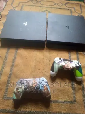 PS4 SLIM With Two Pads and All Accessories