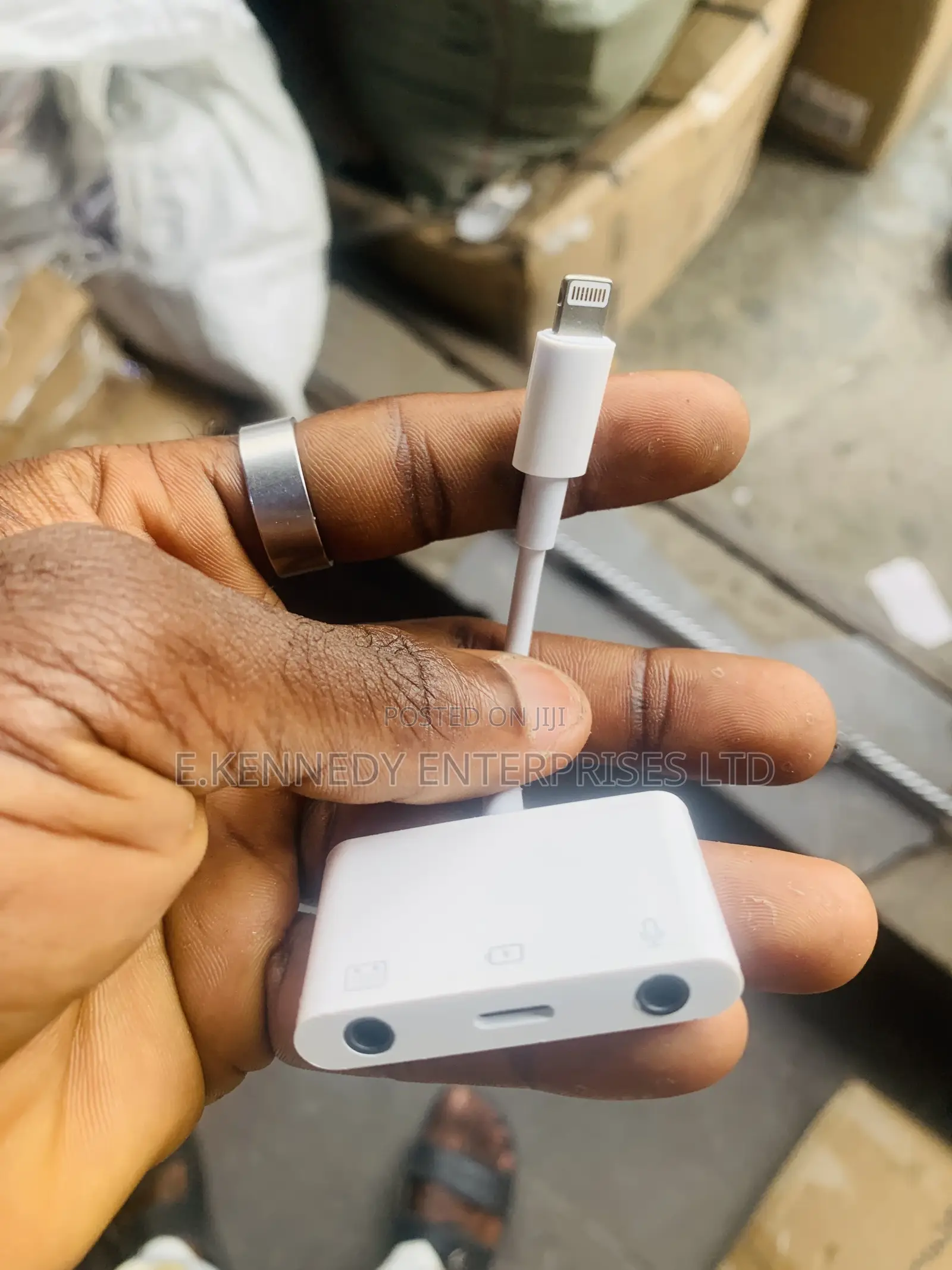 3in1 iPhone Microphone Adapter For Live-streaming
