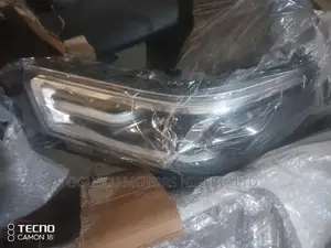 Headlamp Hilux 2020 Model