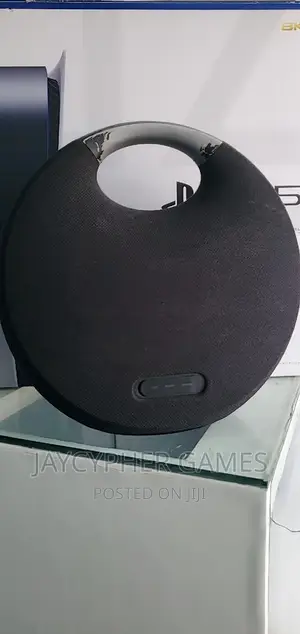 Studio 6 Harman Kardon