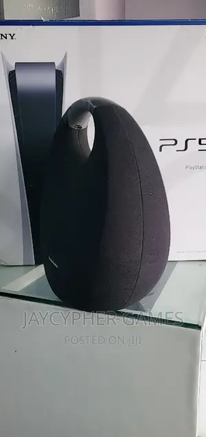 Studio 6 Harman Kardon