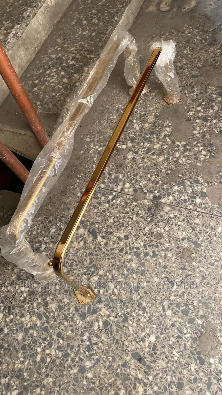 3 Feets Gold U Shape Wall Hangers