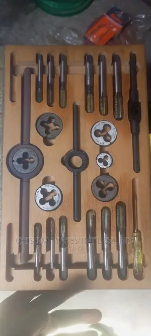 Set of Tap and Die