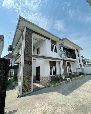 4bdrm Duplex in Dr Peter Odili, Port for sale