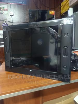 >>Brand New LG 26"Inches LED Perfect Picture (Side Speakers)