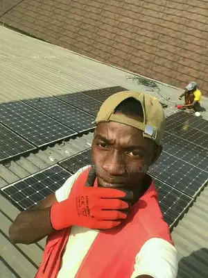 High Efficiency Solar Energy System for Home Office