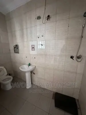 4bdrm Duplex in Chevy View Estate, Lekki for rent