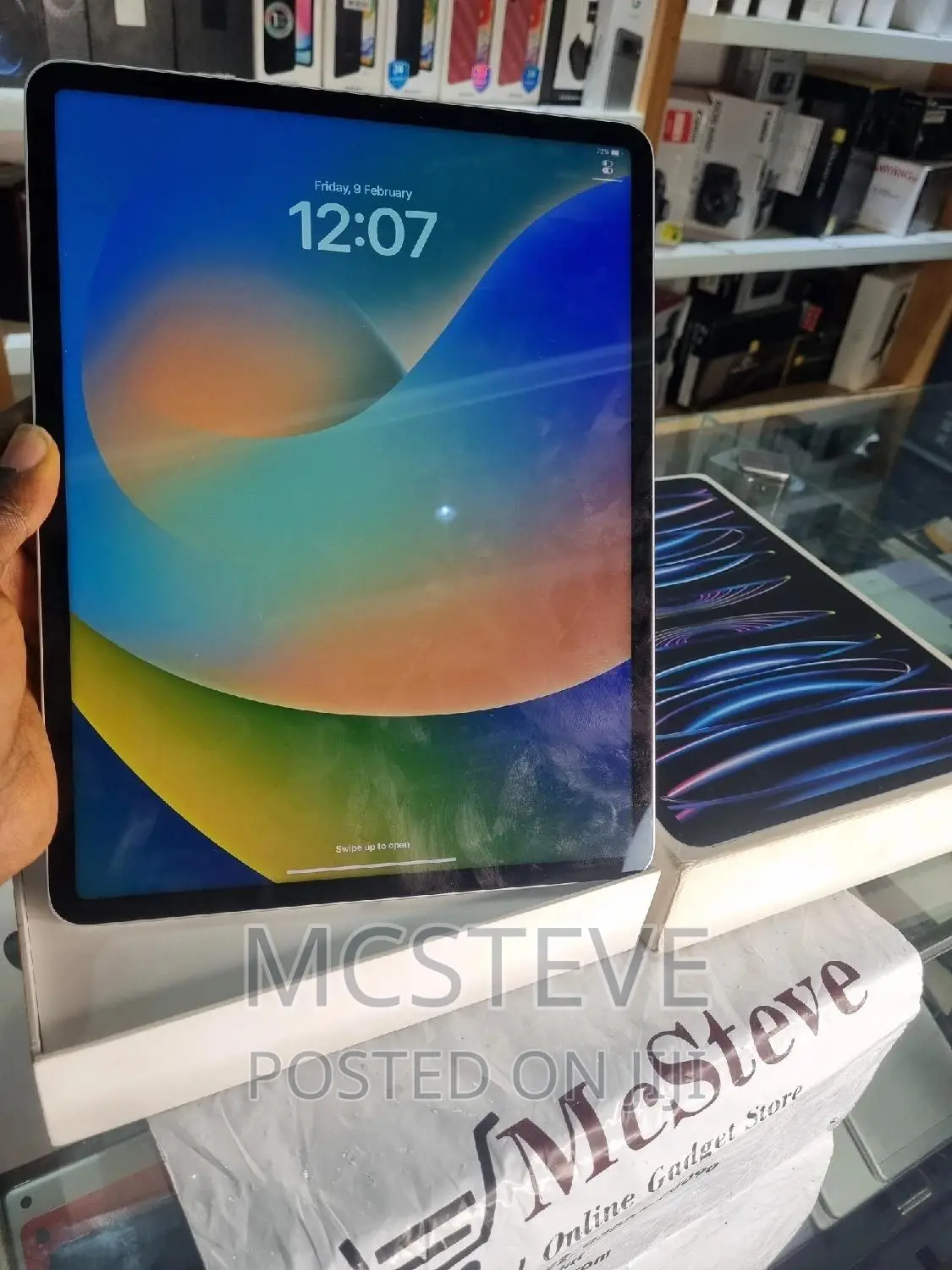 Apple iPad Pro 12.9 (2022) 128 GB Silver