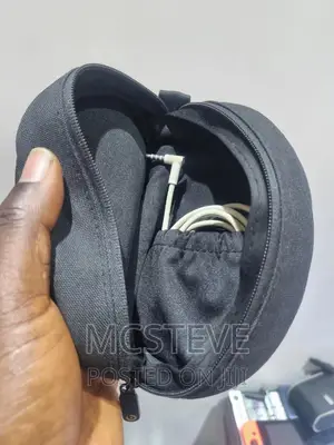 Beats Solo Pro Headphone